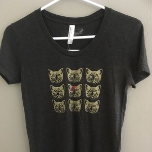 NWT- Cat print Ziggy Stardust graphic tee